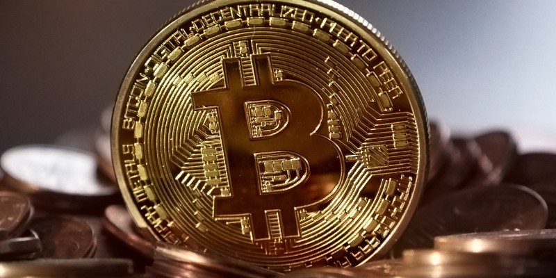 pirmasis bitcoin trade